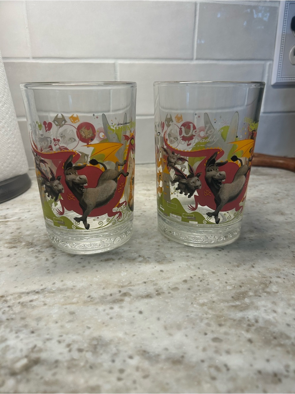 McDonalds VTG Shrek Glasses Set Of 2